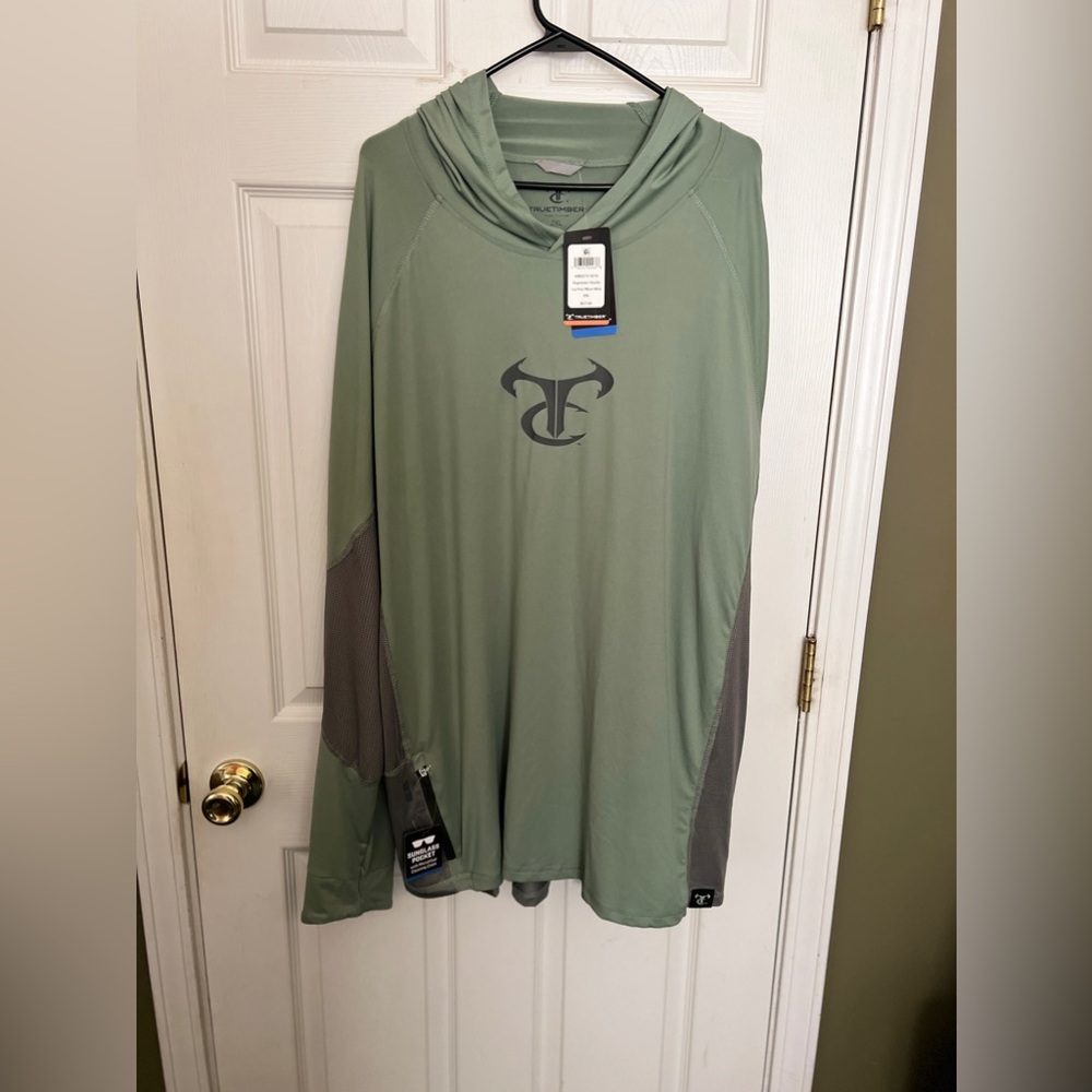 Reeltree men’s Fishing long sleeve hoodie type shirt sz. 2XL NWT green.